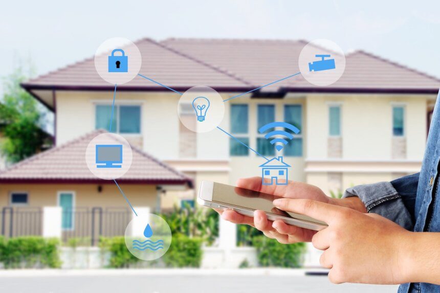 How IoT transforms houses into Smart Homes 1